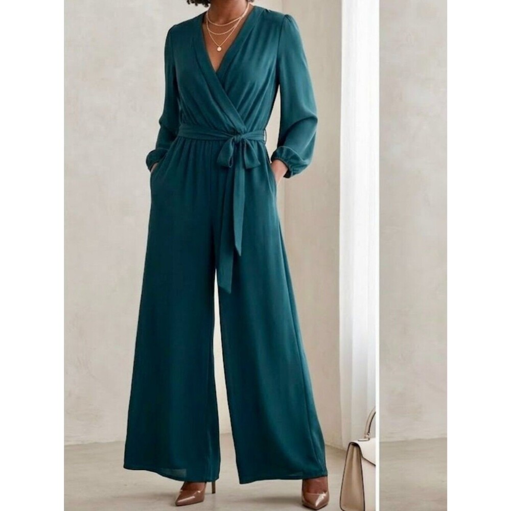 West Kei Tie Waist Wide Leg Flowy Surplice Jumpsuit Size Medium